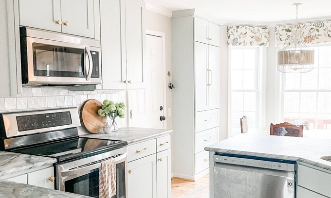 Blacksburg House | Spacious, serene retreat near downtown Blacksburg with privacy, outdoor beauty, and modern comfort