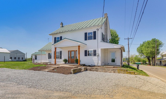 Pleasant Hall House | Spacious Shippensburg Home, Close to Museums!