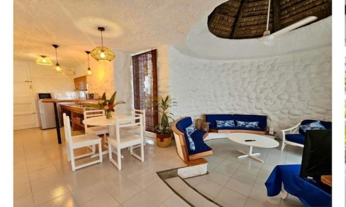 Calebasses Apartment | Spacious suite - Beach - Pool and spa