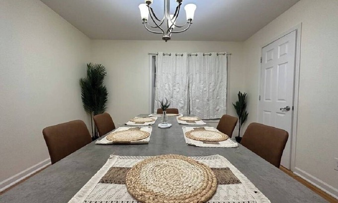 Seward Place House | Spacious Townhouse in Schenectady-B15
