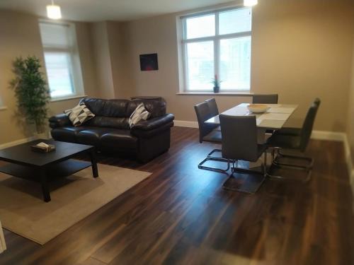 The Liberties Apartment | Spacious Two bedroom City apartment Longs Place, Dublin 8
