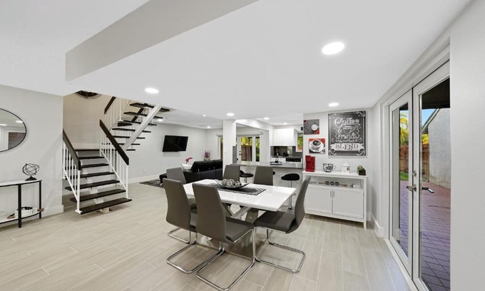 Ludlam House | Spacious Updated Home With Office By Pmi