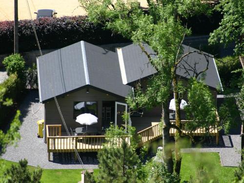 Vieuxville House | Spacious Villa Near River