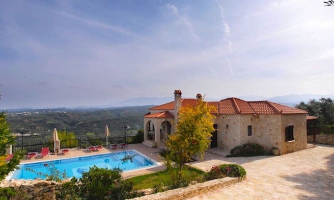Polemarchi Villa | Spacious Villa with Wonderful Panoramic Views