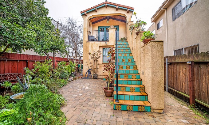 University Heights Apartment | Spanish Style Cozy Studio