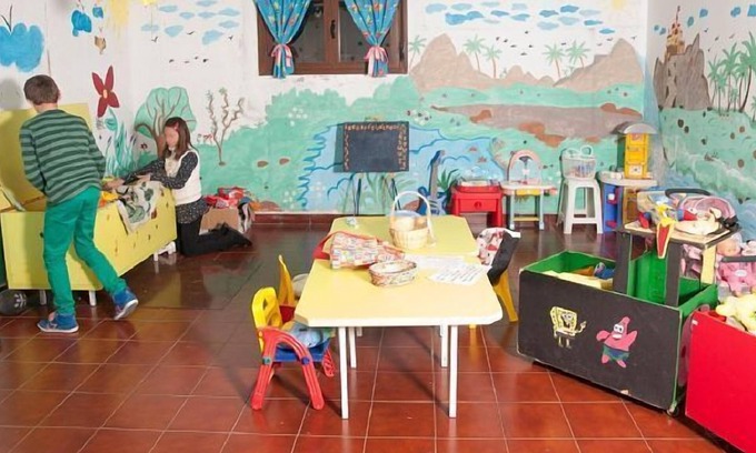 Torrecillas de la Tiesa Cottage | Special rural house for large groups with children