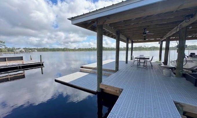 Grayton Beach House | SPECIAL 15%OFF 8/31-9/1 ONLY 127 Banfill Street 2BED/2BATH POOL DOCK
