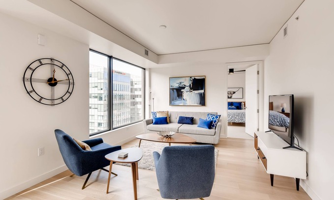 LoDo Condo | Special Fall Discount/Posh Condo in Popular LoDo/Union Station