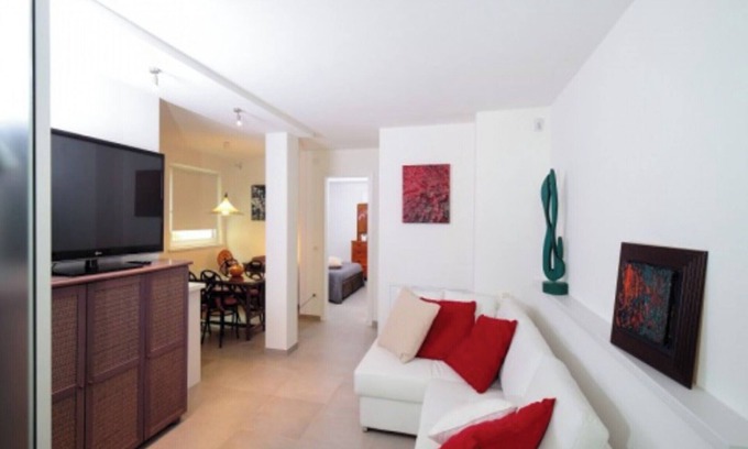 Palazzolo dello Stella Apartment | 'Special' Apartment with Shared Pool, Wi-Fi and Air Conditioning