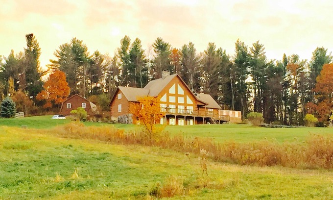 Chatham Ski Chalet | Spectacular All Seasons Retreat with Amazing Views