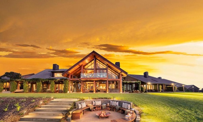 Shire of Warwick Resort | Spicers Peak Lodge