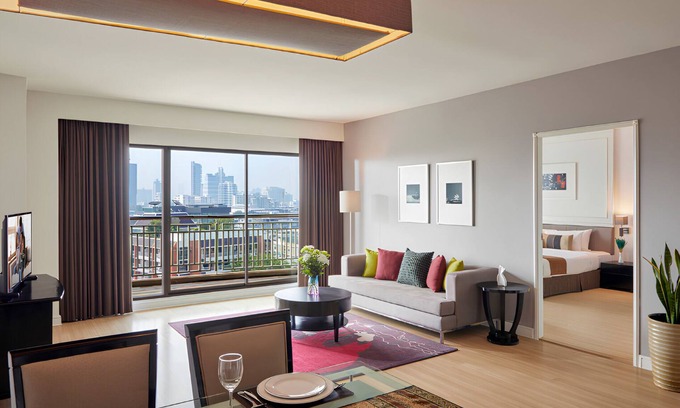 Thung Maha Mek Condo | SPL 1 Br/Serviced/Monthly