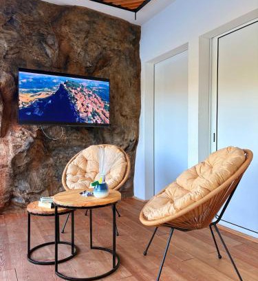 Bajina Basta House | Splav Galija Perucac