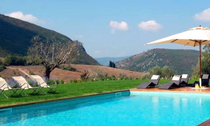 Montelaguardia Villa | Splendid luxury villa inside a large estate. Heated private pool