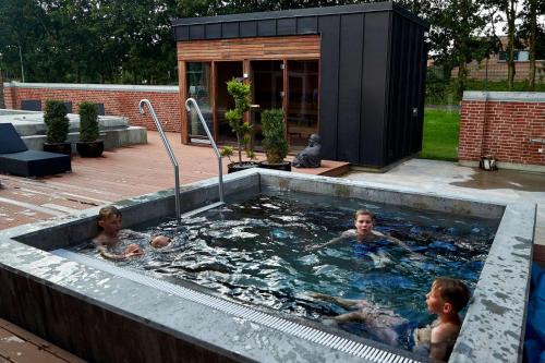 Vejen Hostel | Sportsby Vejen - Danhostel, huse og lejligheder