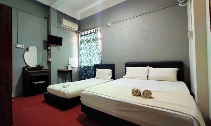 Kuala Krai Hotel | SPOT ON 89994 Rz Gold Hotel