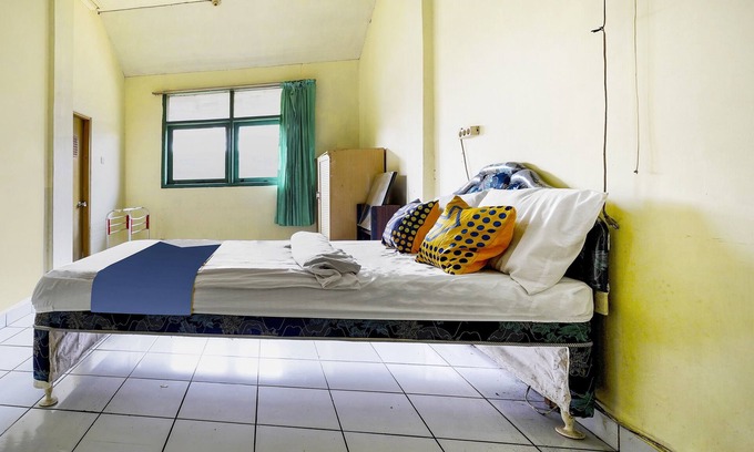 Garut Hotel | SPOT ON 91064 Wisma Lec Syariah