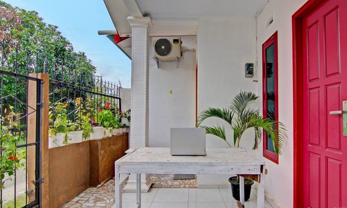 Kampar Hotel | SPOT ON 91950 Guest House TekNong Syariah