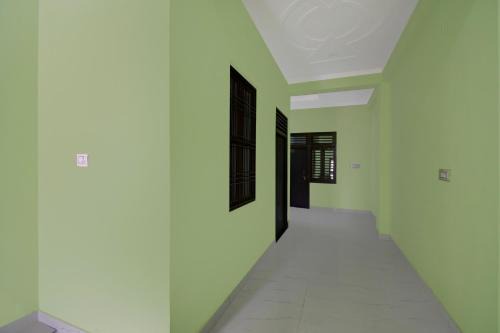 Etawah Hotel | SPOT ON Hotel The Baithak & Restaurant