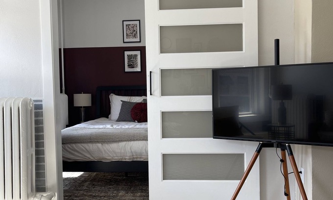 Indianola Apartment | Squareview Stays - Modern Apartment On the Square