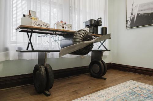 Atchison Apartment | Sr Pilot Earhart Hangar Suite, 2 br K &Q, 1 Ba