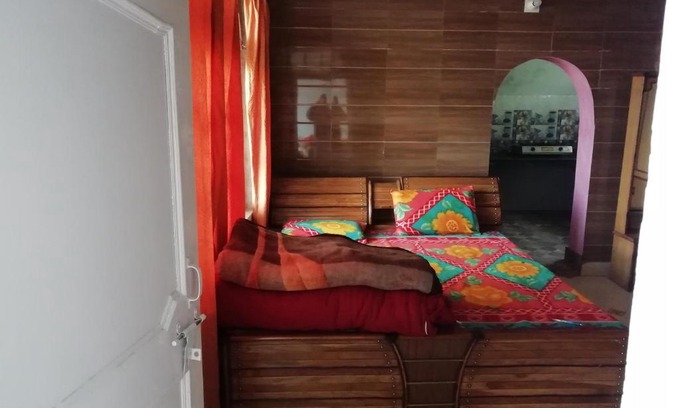 Banikhet House | SR VILLAGE HOME STAY DALHOUSIE(BANIKHET)