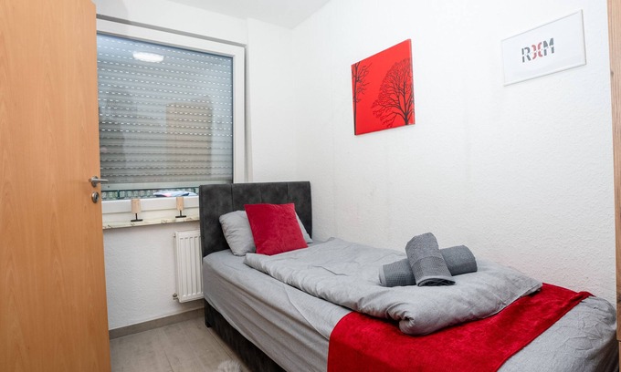Hochlarmark Apartment | Sr24 - Stilvolles Gemütliches Apartment 4 in Recklinghausen