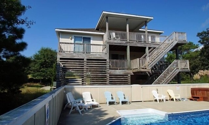 Southern Shores House | SS272- 5 Bedrooms Private Pool & Hot Tub Community Tennis and Sun Decks!