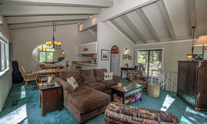 Lake Forest Condo | St. Francis # 18 by Hauserman Rentals