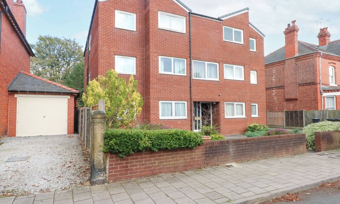 Hoole Cottage | ST. JAMES COURT in Chester