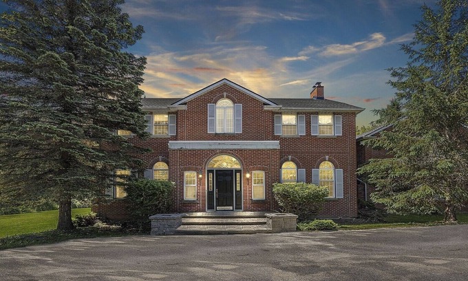 Kingston House | St. Lawrence River Estate