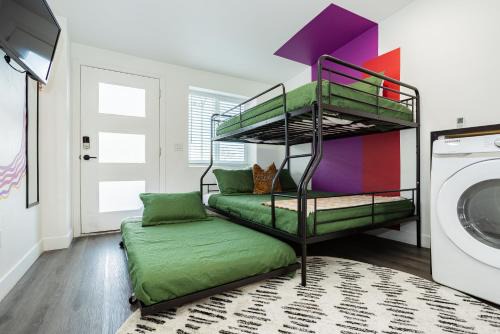 Beverly Green House | St Louis Premier Modern Vegas Escape Arts District & Patio