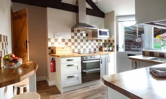 East Dereham Cottage | Stable View