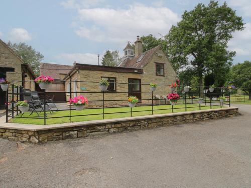 Aymestrey House | Stables Cottage