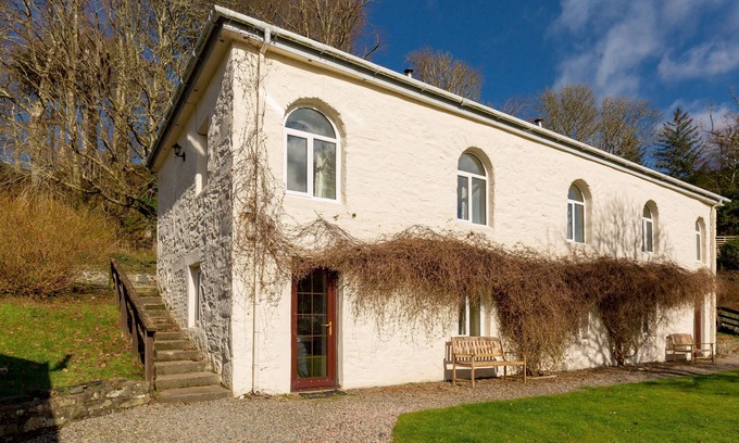 Slate Islands Cottage | Stables West - a semi-detached cottage that sleeps up to 8 guests