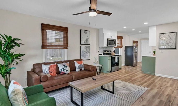 Rosewood House | Stadium View Stay | 2BR 1 BA in Rosewood