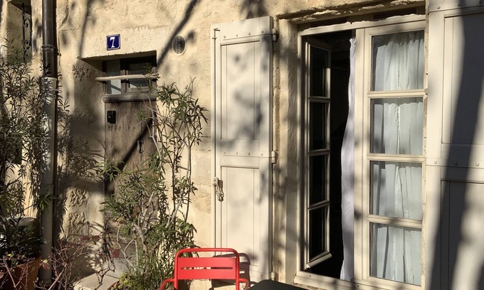 Uzes House | Stadthaus, Charmant und Zentral. In der Nähe Pont du Gard, Avignon, Nimes, U.v.m