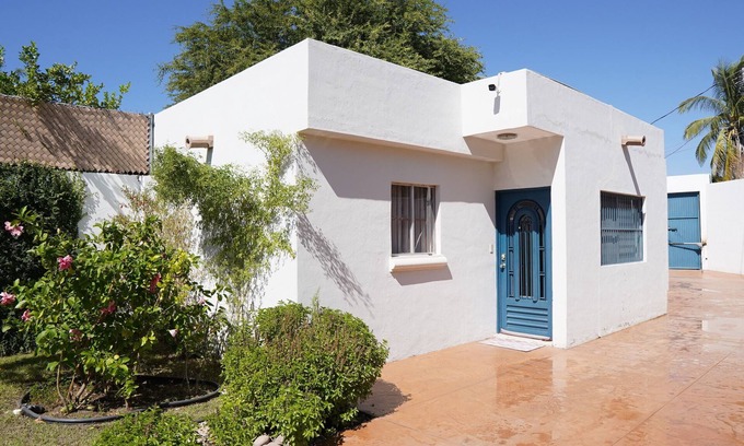Topolobampo House | Standard villa for 4 people in Luz del Mar