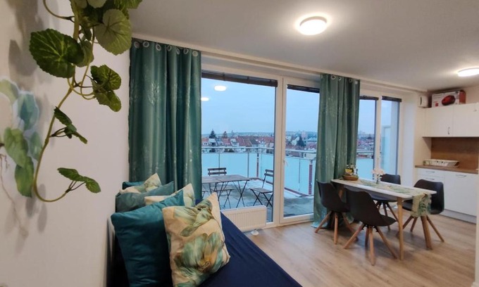 Brno Apartment | Star Apartments Brno #2D215 by Starbnb EU