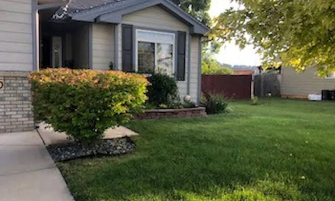 Piedmont House | Star of the Neighborhood