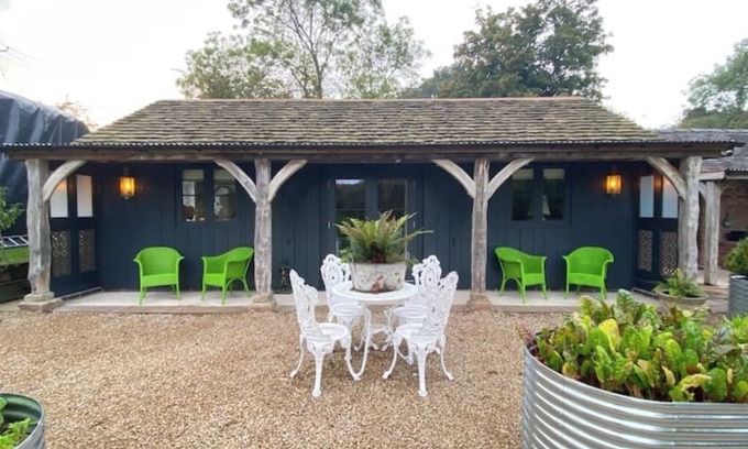 Castle Donington House | Stargazer (adult only)