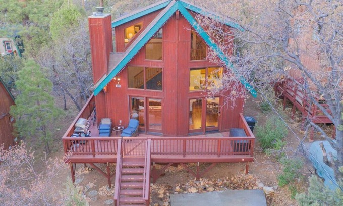 Sugarloaf Ski Chalet | Stargazer| Near Lake, Jacuzzi, Dogs Ok, Trails, AC