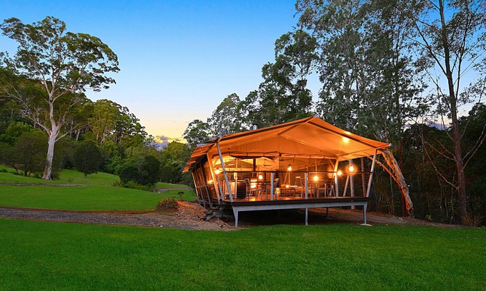 West Woombye RV Rental | Starry Nights Luxury Camping - OPENING SPECIAL