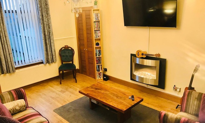 Markinch Apartment | Station View Lodge - near Balbirnie House Markinch