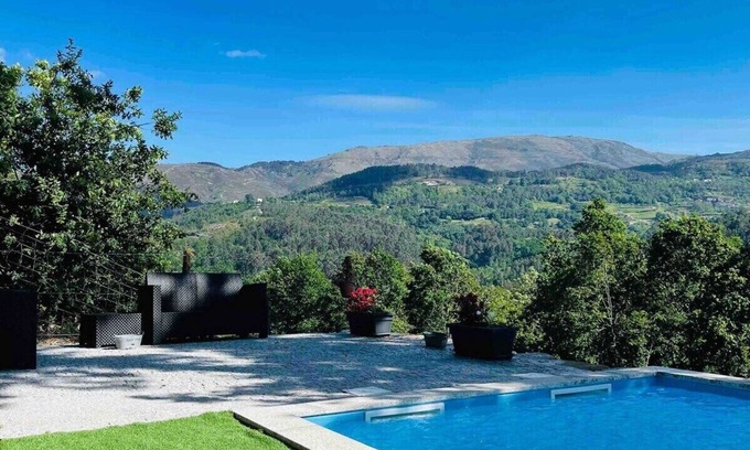 Cerva House | Stay at a Natural Paradise near Alvão