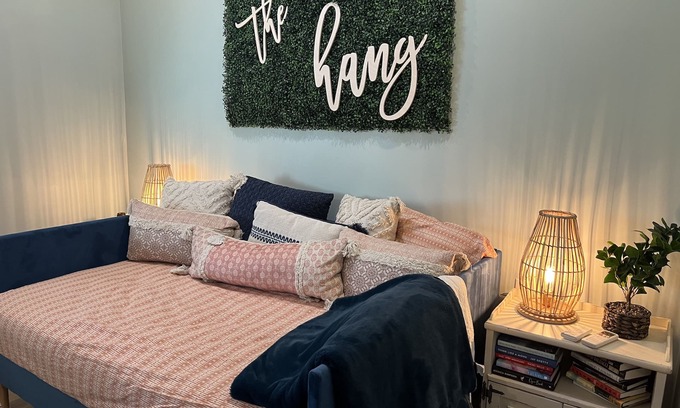 Bellevue Apartment | Stay at the Hang- a 70's Inspired Suite in Nashville!
