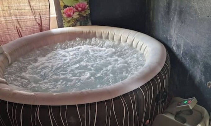 Baigts-de-Bearn House | Stay in béarnais country