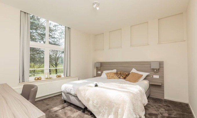 Deurne Hotel | Stay in the Heart of Nature With Comfort All Around! Onsite Dining, Free Parking