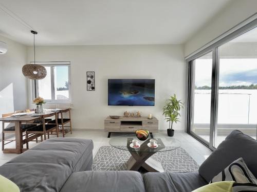 Kapparis Apartment | STAY Mythical Blue Apartment