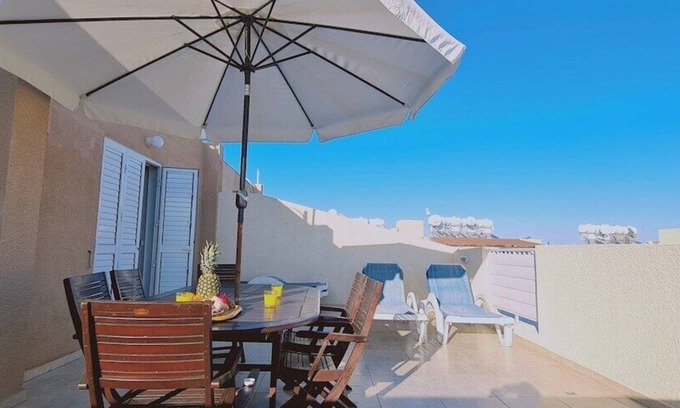 Kapparis Apartment | STAY Sunshine Apartment